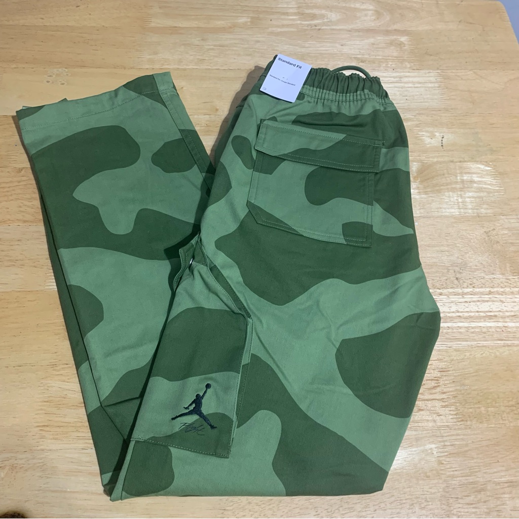 Nike Jordan Chicago Elephant Prints Fd7455 340 Man Green Pants Sz S Brand New